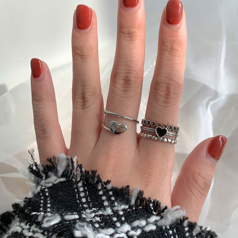 Damen Ring-Set mit Herzdesign und stilvollen Verzierungen Shop Nory