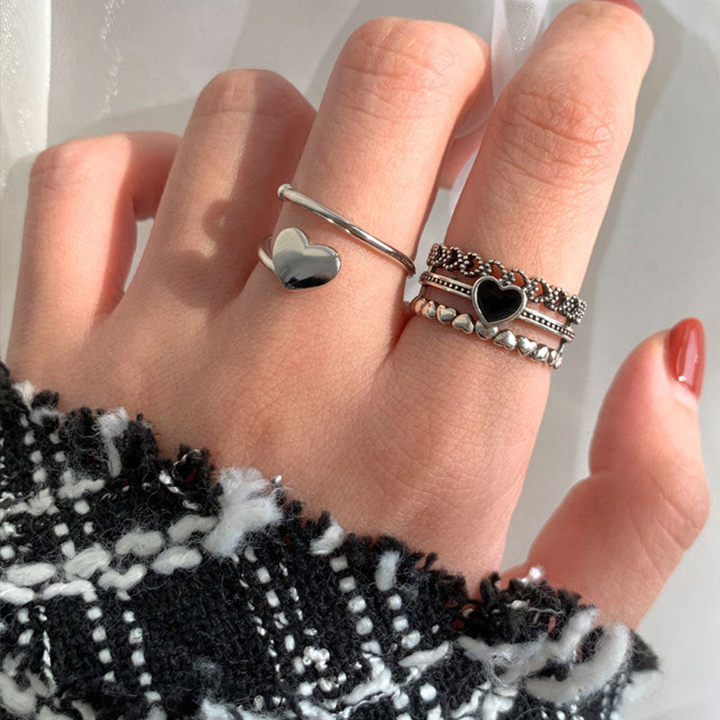 Damen Ring-Set mit Herzdesign und stilvollen Verzierungen Shop Nory