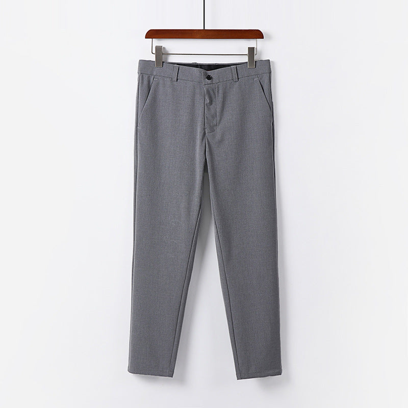 Herren Schmale Chino-Hose aus Stretch-Baumwollmix mit schmalem Bein und Bundfalten Shop Nory