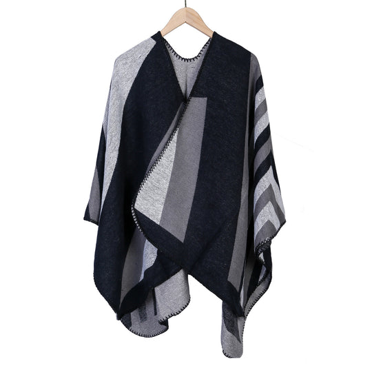 Damen Oversize-Ruana mit grafischem Blockmuster und dekorativer Kettelnaht Shop Nory