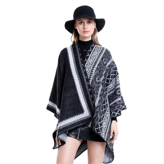 Damen Oversize-Ruana-Poncho mit Ornament-Jacquard und gehäkelter Kettelnaht Shop Nory