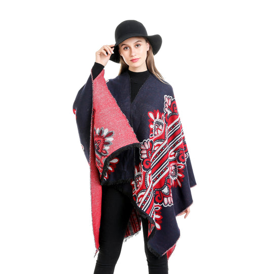 Damen Boho-Ruana mit floralem Ornamentjacquard und ausgefranster Kante Shop Nory