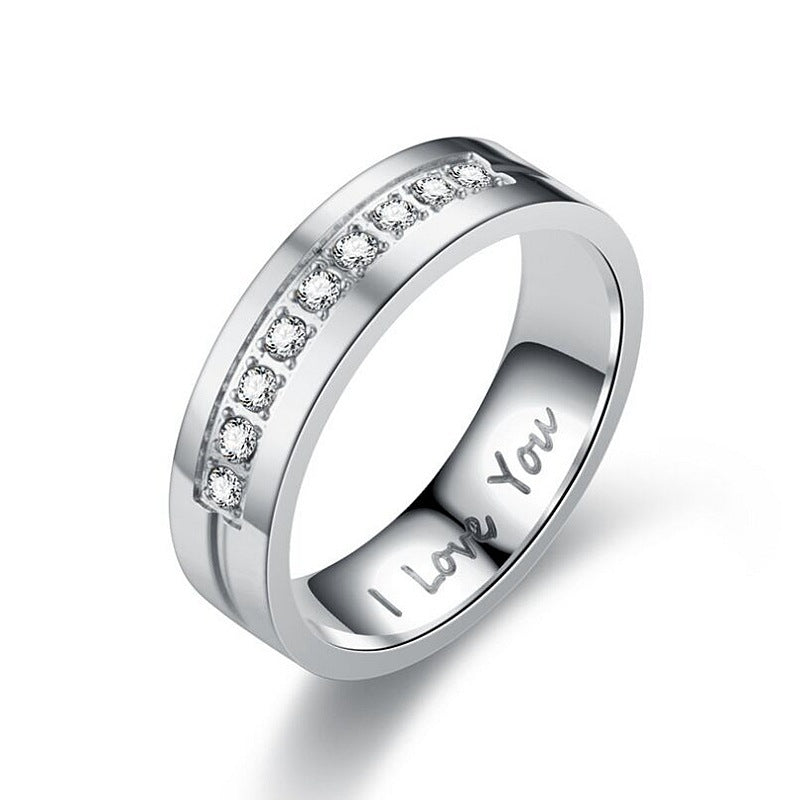Herren Ring mit eingelegtem Liebesschriftzug und eleganter Oberflächenstruktur Shop Nory