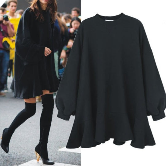Damen Oversized Sweatshirtkleid mit Volant-Saum und Ballonärmeln Shop Nory