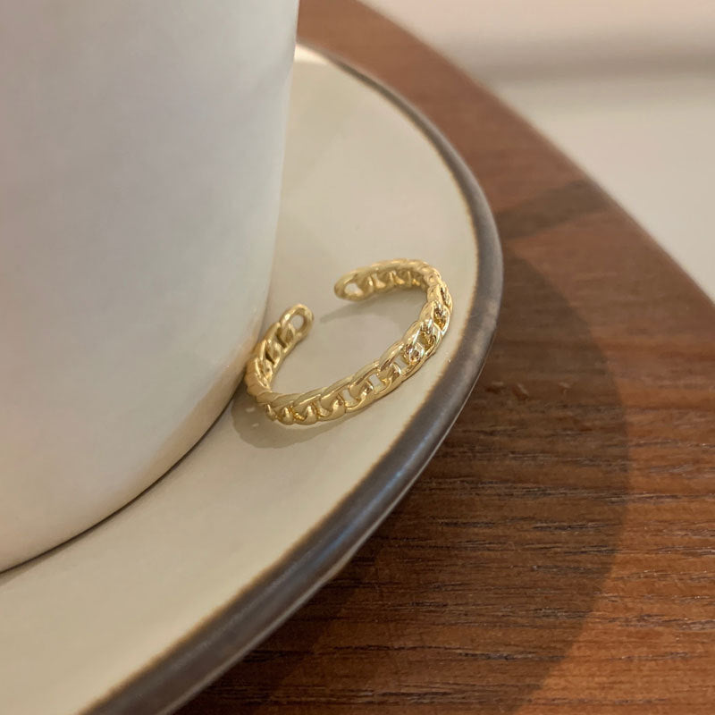 Damen Offener Ring mit kunstvollem Kettendesign und funkelnden Zirkonia Shop Nory
