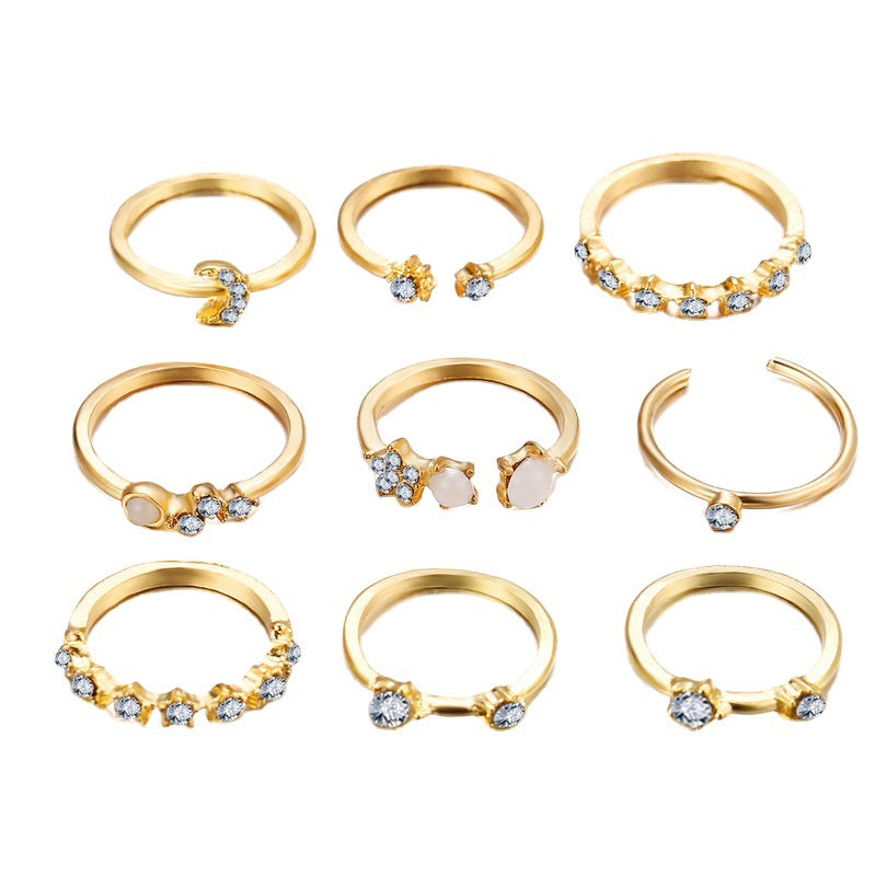 Damen Ring-Set mit funkelnden Elementen und filigranen Designs Shop Nory