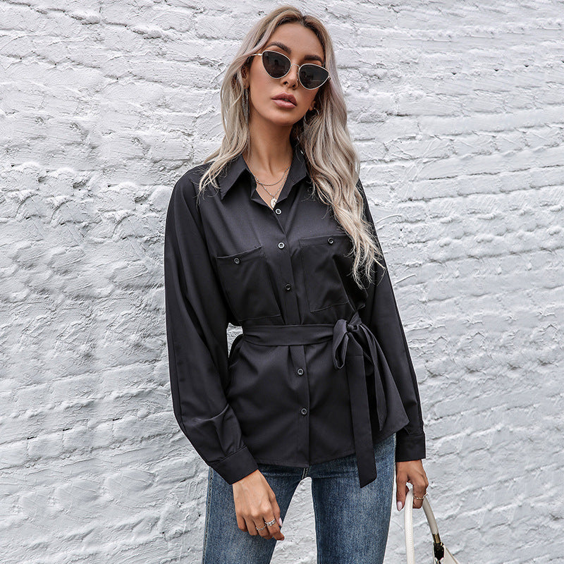 Damen Satin-Hemdbluse mit Taillengürtel, Brusttaschen und langen Ärmeln Shop Nory