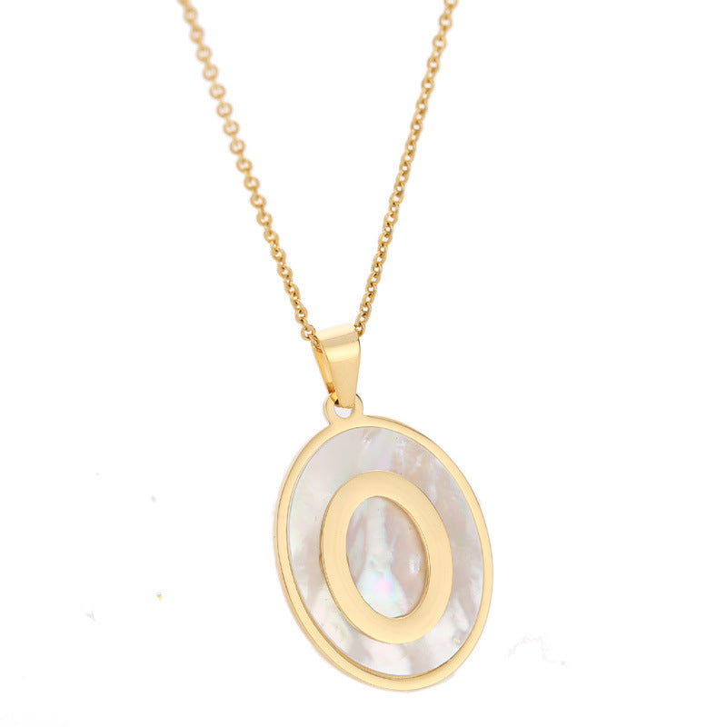 Damen Halskette mit extravaganten Muschel-Anhänger und feiner Gliederkette Shop Nory