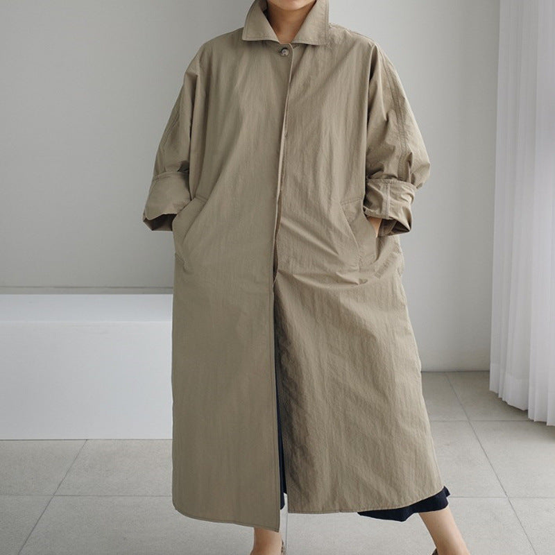 Damen Leichter Maxi-Trenchcoat im minimalistischen Oversize-Cut mit hohem Stehkragen und verdeckter Knopfleiste Shop Nory