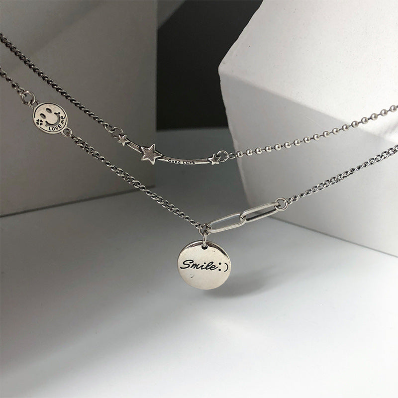 Damen Halskette mit kreativem Smiley-Anhänger und stilvollem Design Shop Nory