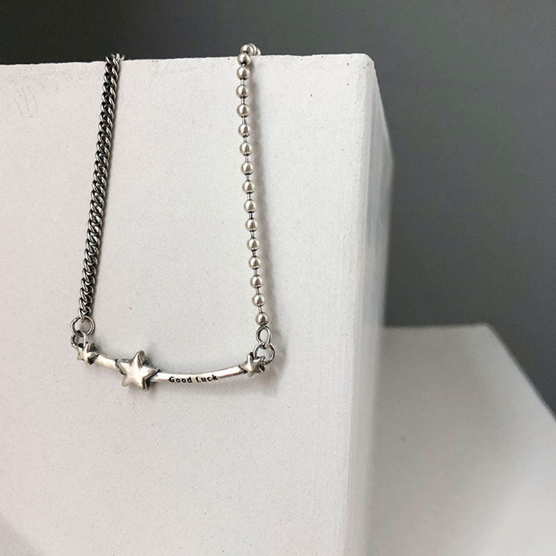 Damen Halskette mit kreativem Smiley-Anhänger und stilvollem Design Shop Nory