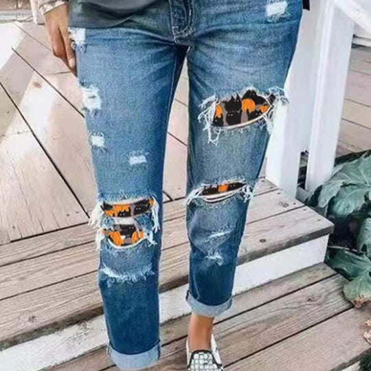Damen Boyfriend-Jeans mit kreativen Applikationen