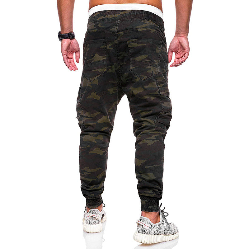Herren taillierte Cargo-Joggerhose mit elastischem Komfortbund, seitlichen Klappentaschen und schmal zulaufenden Bündchen Shop Nory