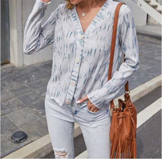 Damen Leichter Gerippter V-Neck Cardigan mit Knopfleiste und Batik‑Optik Shop Nory