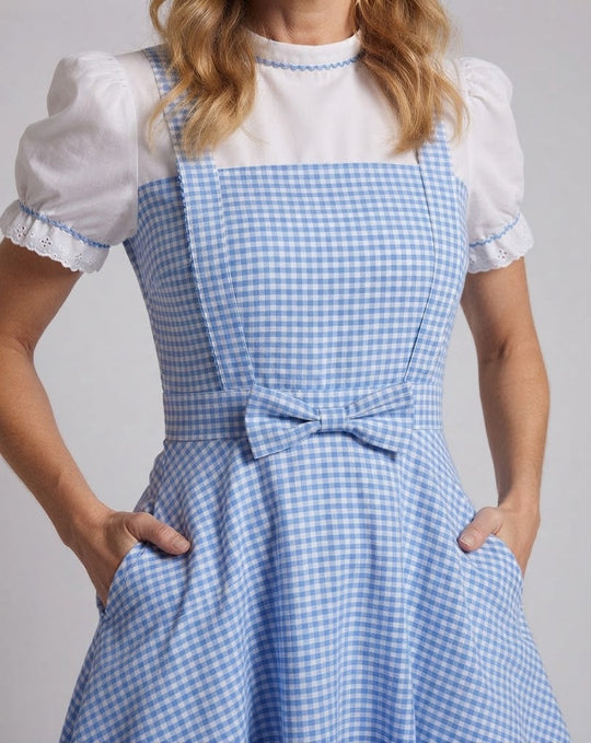 Damen nostalgisches kariertes Kleid mit Rüschendetails und passenden Accessoires Shop Nory