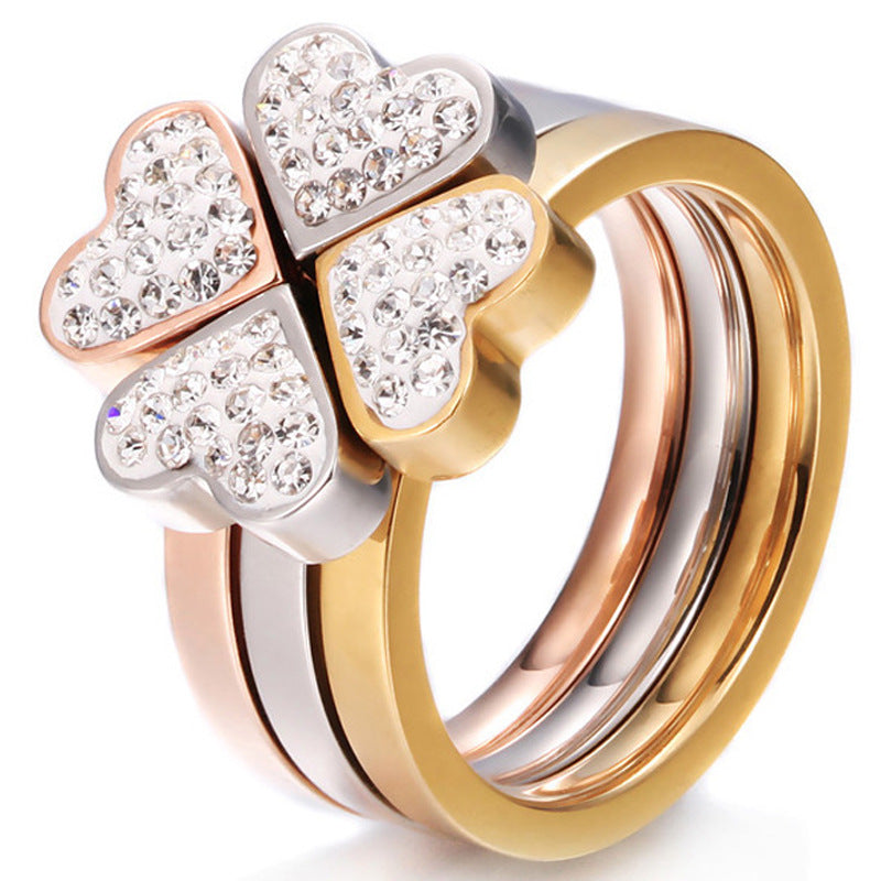 Damen Ring mit Herzdesign und strahlenden Zirkonia Shop Nory