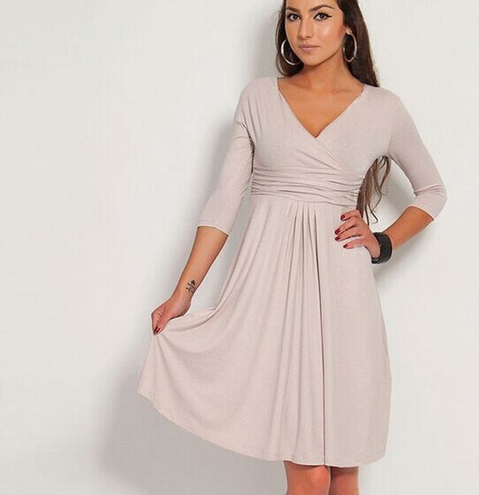 Damen Wickelkleid mit V-Ausschnitt, taillierter Empire-Passe & 3/4-Ärmeln Shop Nory