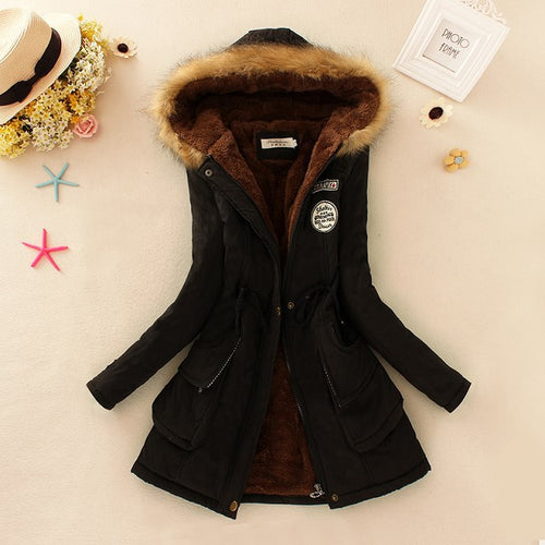 Damen Winterparka mit kuscheligem Teddyfutter, tailliertem Kordelzug und abnehmbarer Kapuze Shop Nory