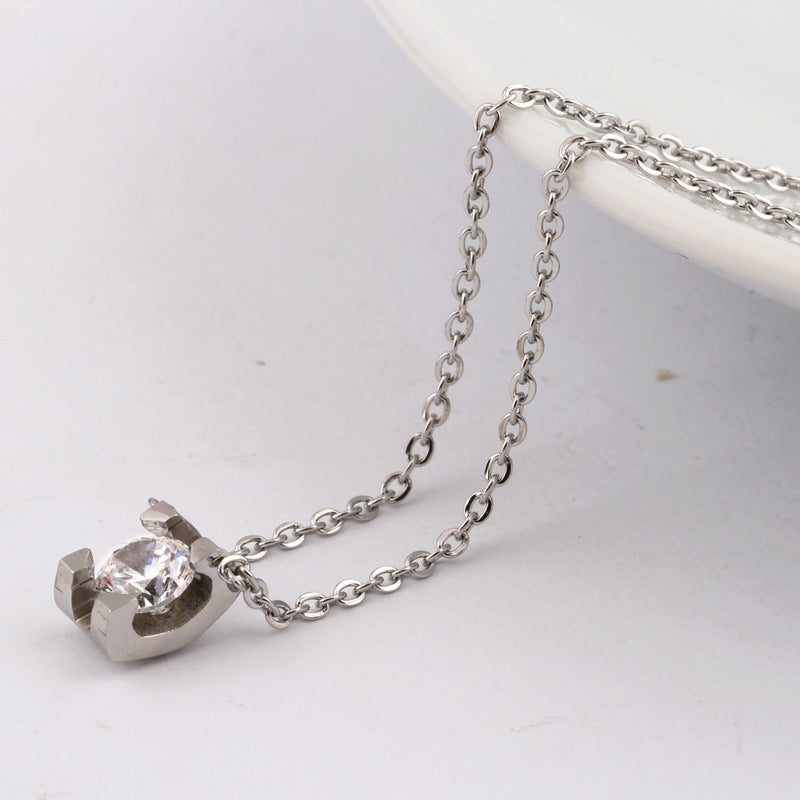 Damen elegante Zirkonia-Halskette mit hochwertiger Edelstahlkette Shop Nory