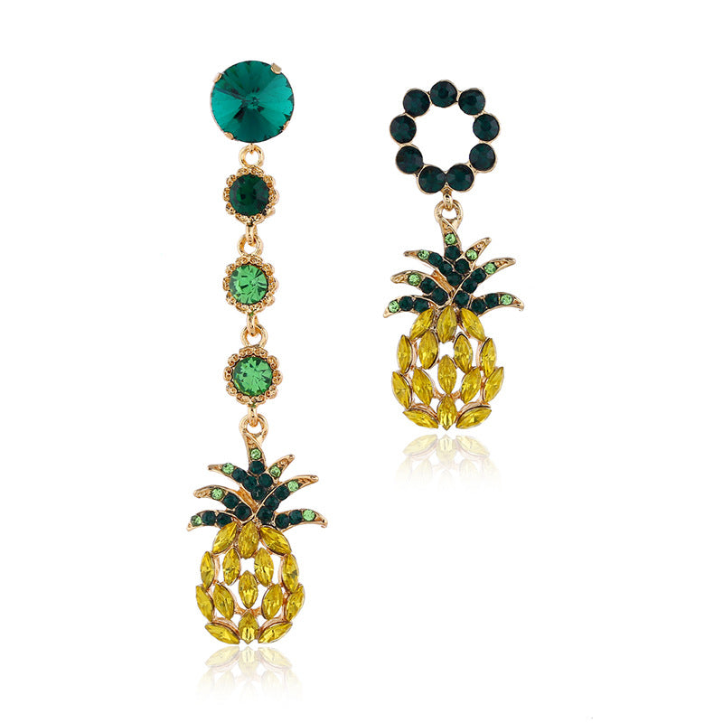 Tropisches Karibik-Gefühl asymmetrische Ananas-Ohrringe | Shop Nory