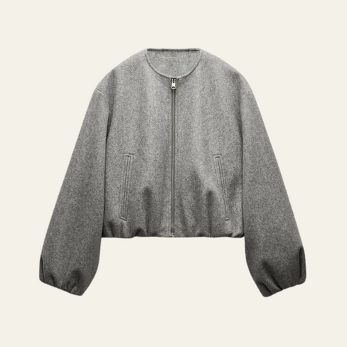 Bomberjacke Im Trendigen Stil