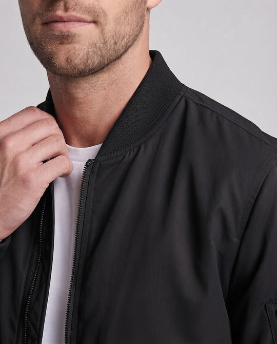 Herren leichter Nylon-Flightbomber mit Ärmeltasche, doppeltem Reißverschluss und gerippten Bündchen Shop Nory