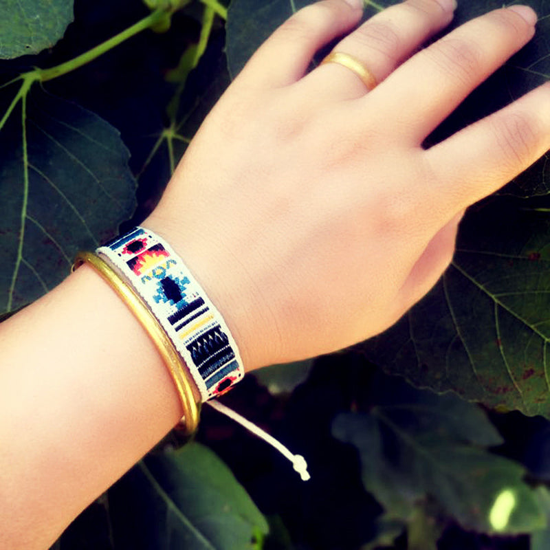 Böhmisches Ethnisches Geflochtenes Armband | Shop Nory