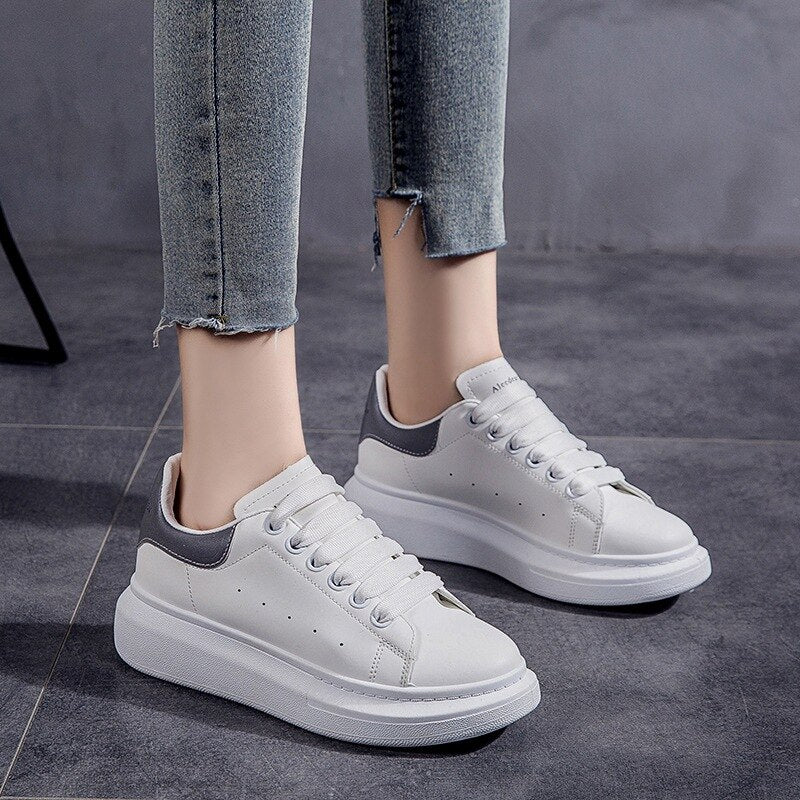 Lässige Herbst Turnschuhe mit Plateau