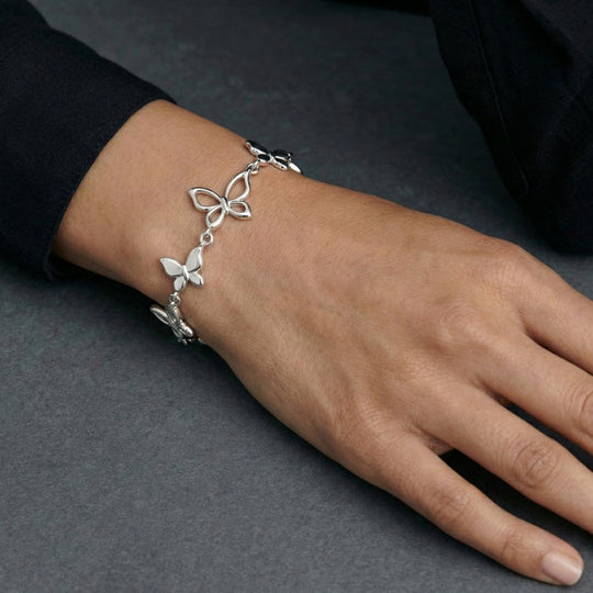 Schmetterlings-Charm-Armband aus 925 Sterlingsilber mit polierter Oberfläche
