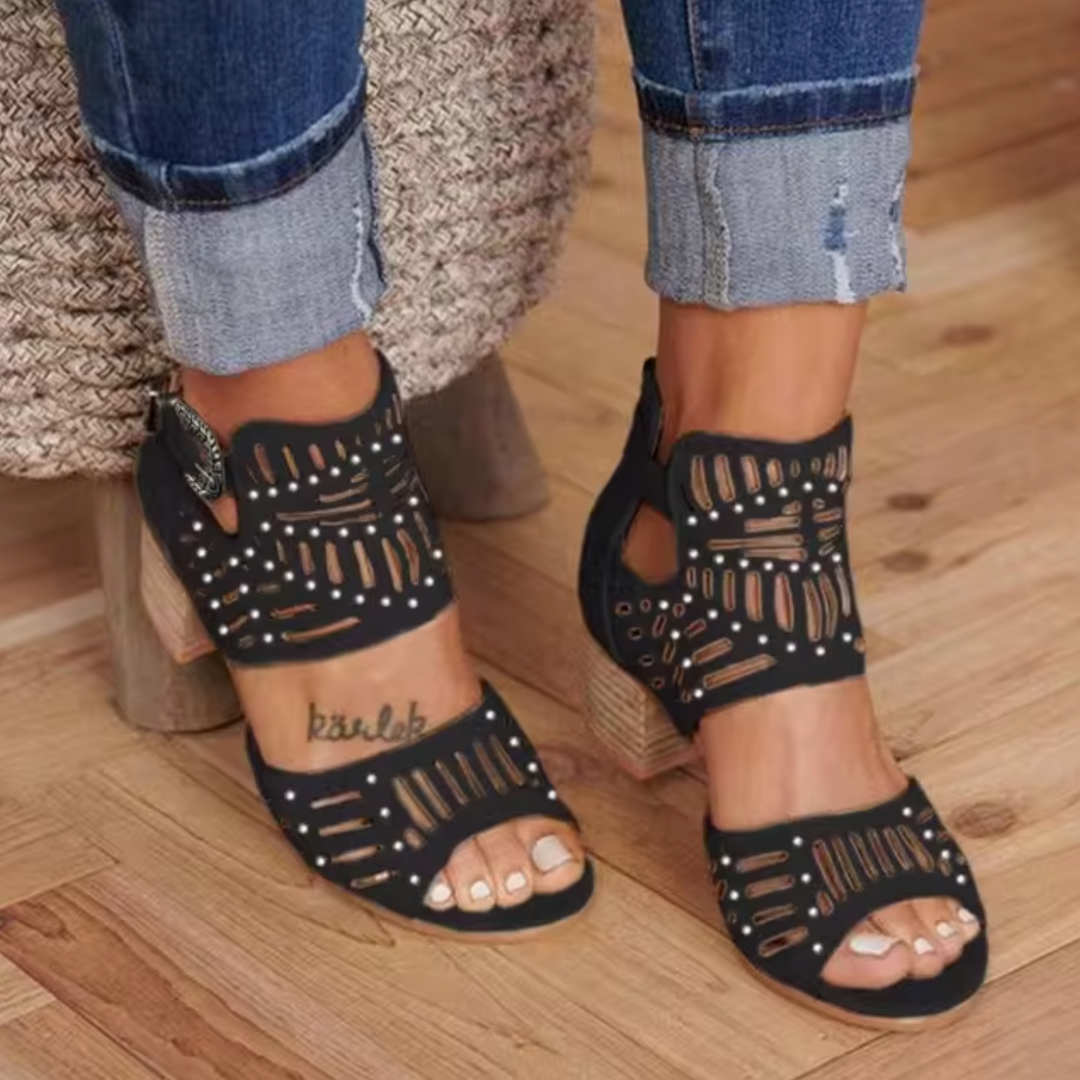 Absatzsandalen mit Vainica