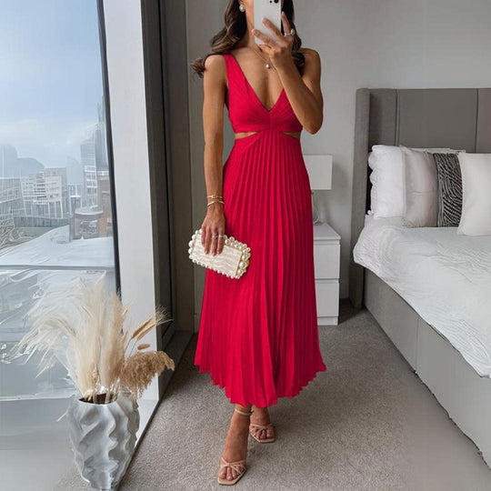 ShopNory | Midi Kleid Ärmellos V-Ausschnitt Twist Front & Cut Out Detail Plissierter Rock