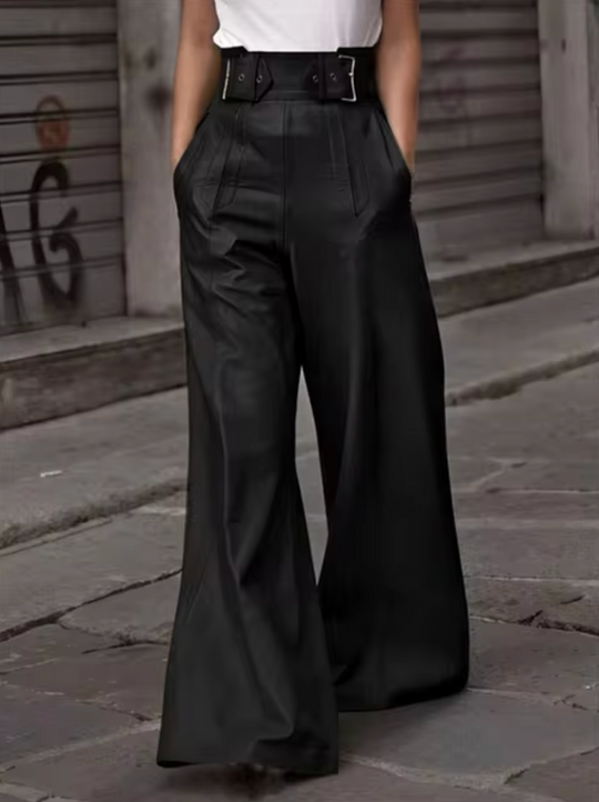 Hochgeschnittene hose