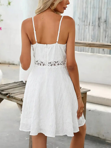 Elegantes Kleid Ohne Ärmel mit Spitze, Eng Anliegender Schnitt, A-Linie und Atmungsaktivität für Strand und Fest.