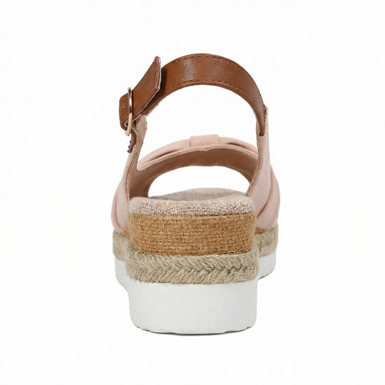 Orthopädische Sandalen mit Zehenspitzen