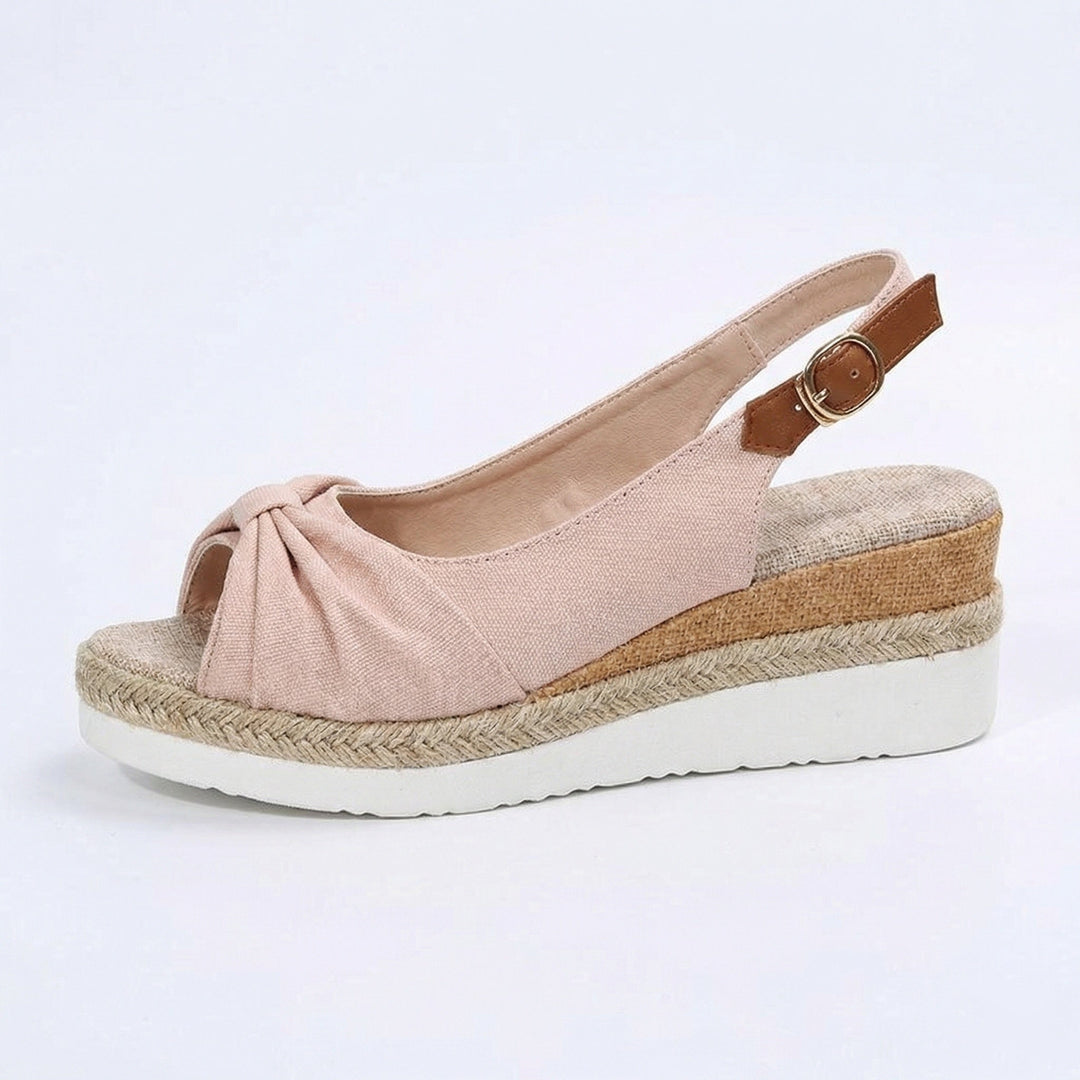 Orthopädische Sandalen mit Zehenspitzen