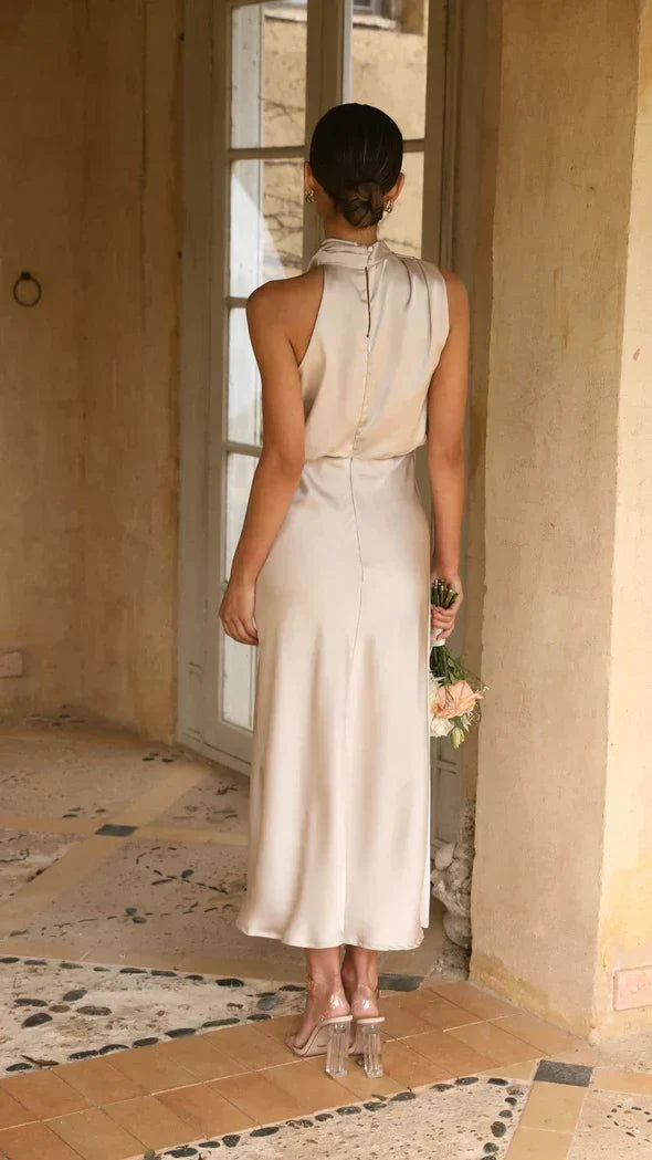 Satin ärmelloses Festkleid