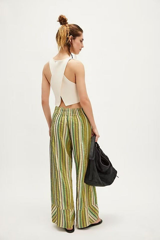 Gestreifte Hose mit weitem Bein