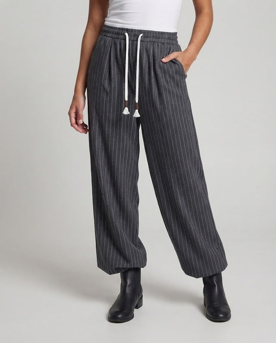 Damen Lässige, weite Pluderhose Shop Nory