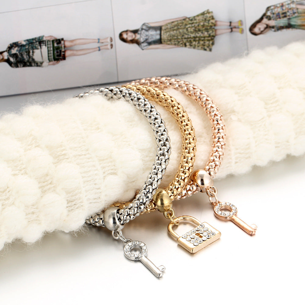 Damen Armband Set mit funkelnden Schnappverschlüssen Shop Nory