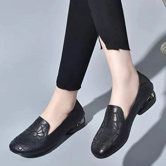 stilvolle orthopädische Schuhe für Damen
