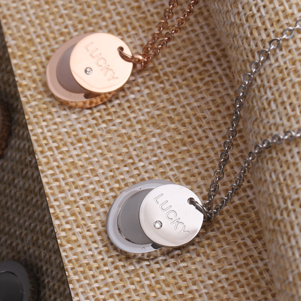 Damen Halskette mit Glücks-Anhänger aus hochwertigem Edelstahl Shop Nory
