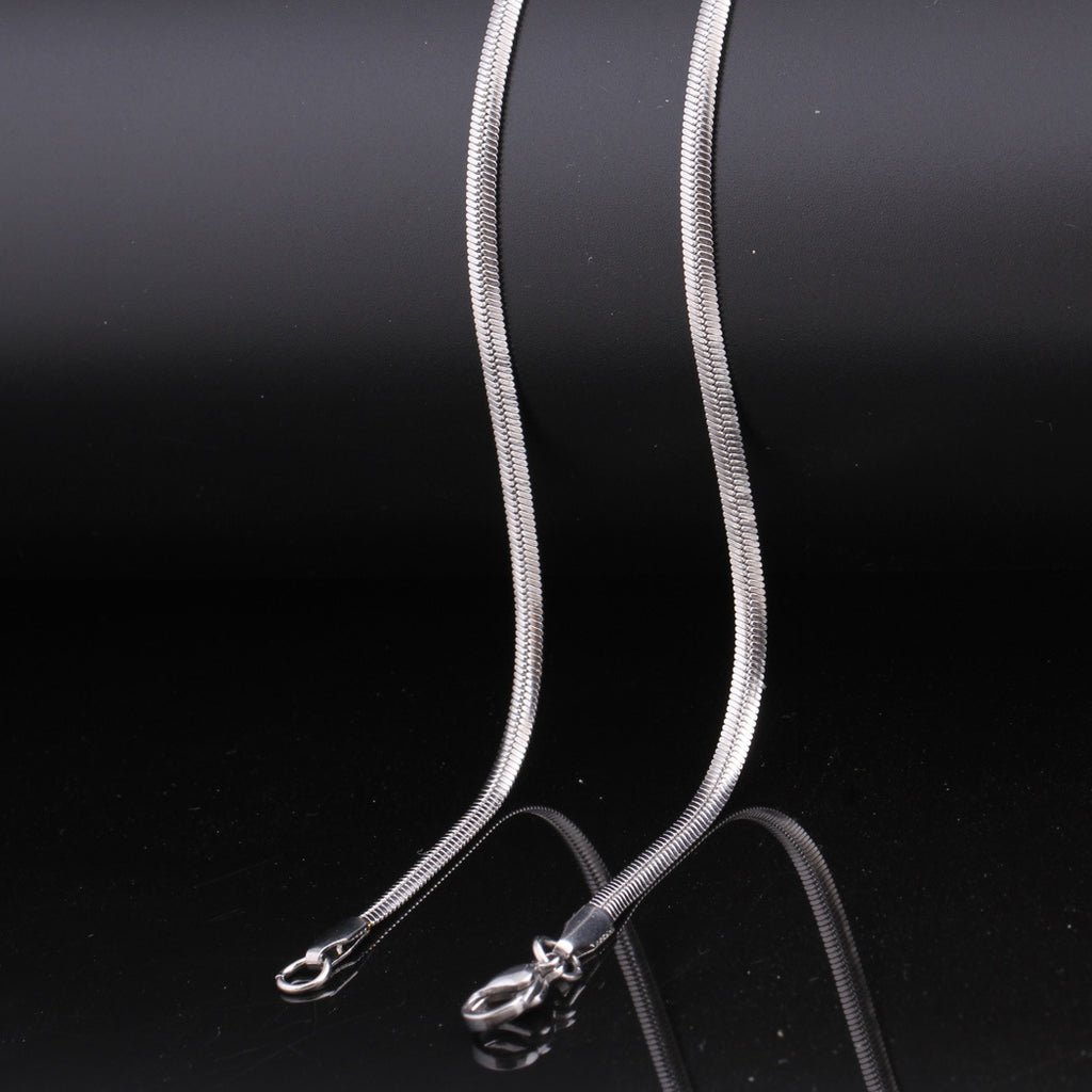 Damen Halskette aus hochwertigem Edelstahl mit modernem Gliederdesign Shop Nory