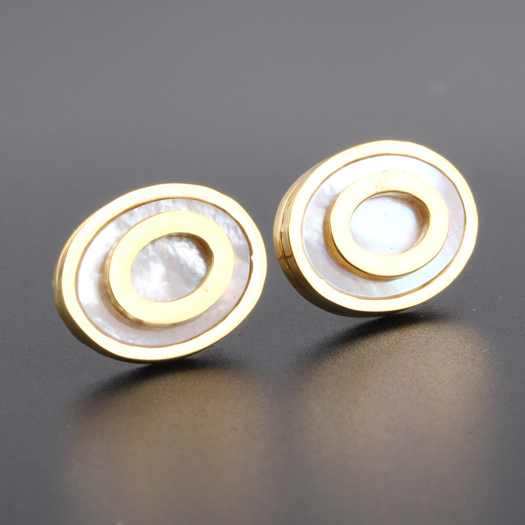 Damen Ohrstecker im modernen, ovalen Design mit zeitloser Eleganz Shop Nory