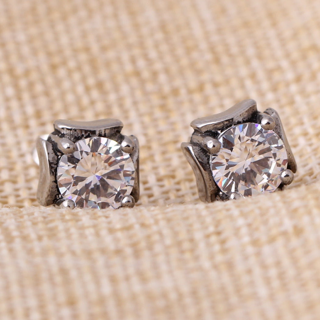 Damen Ohrstecker mit elegantem Zirkonia-Besatz Shop Nory
