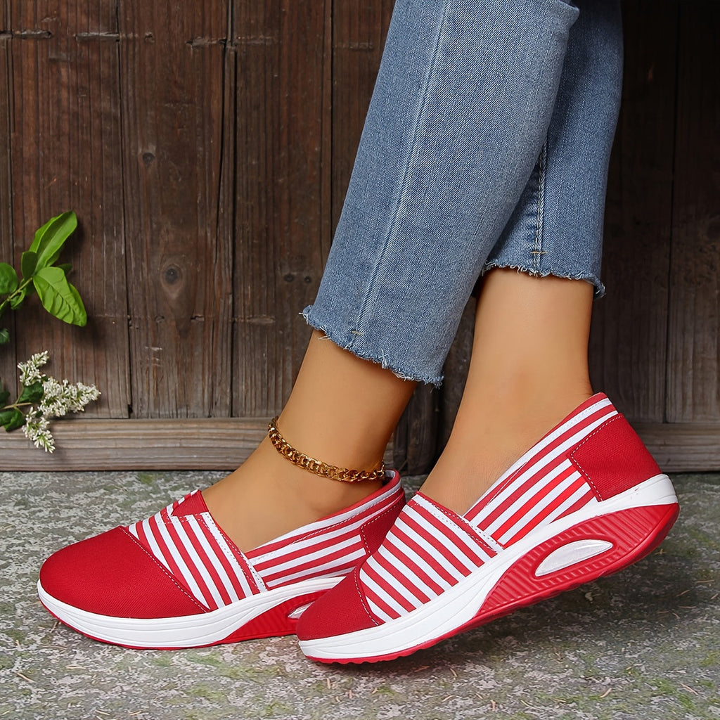 Gestreifte orthopädische Schuhe