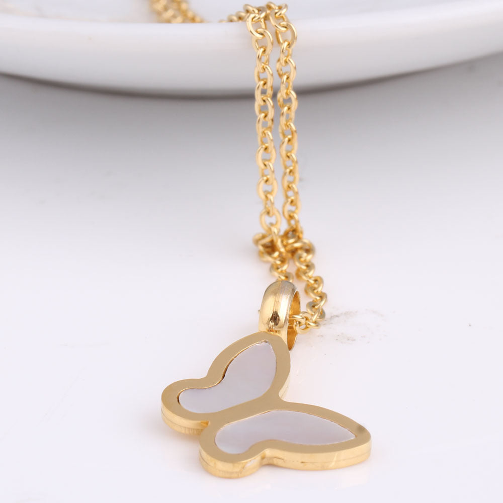 Damen Halskette mit elegantem Schmetterlingsanhänger aus hochwertigem Edelstahl Shop Nory