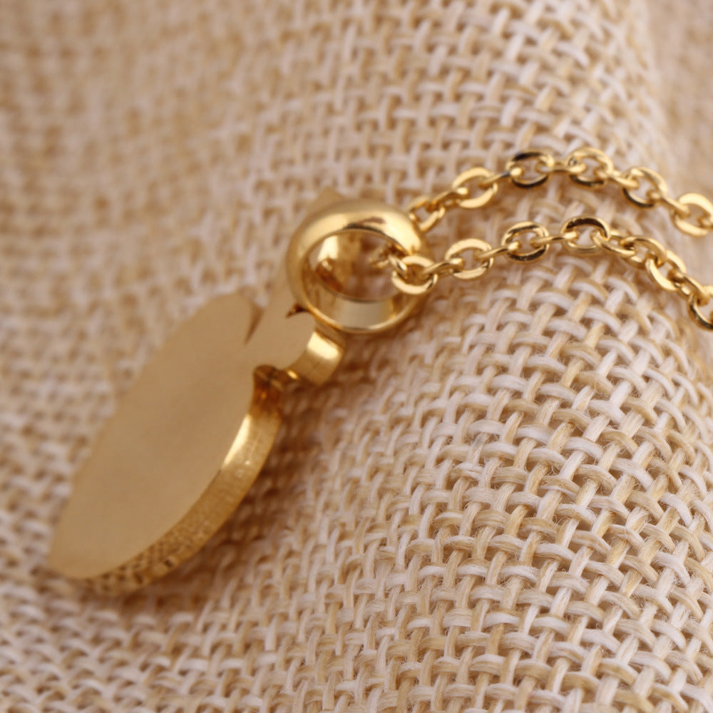 Damen Halskette mit herzförmigem Apfelanhänger und hochwertiger Gliederkette Shop Nory