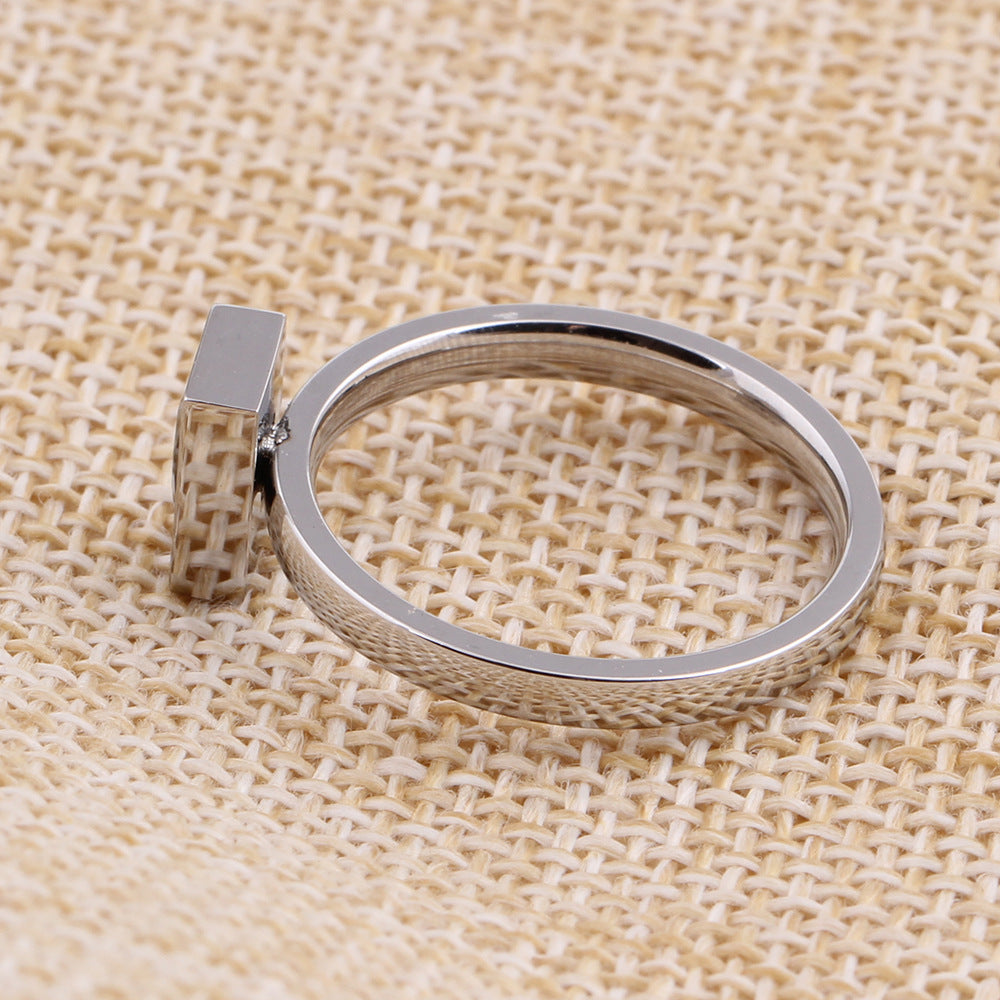 Damen Ring mit quadratischem Onyxstein Shop Nory