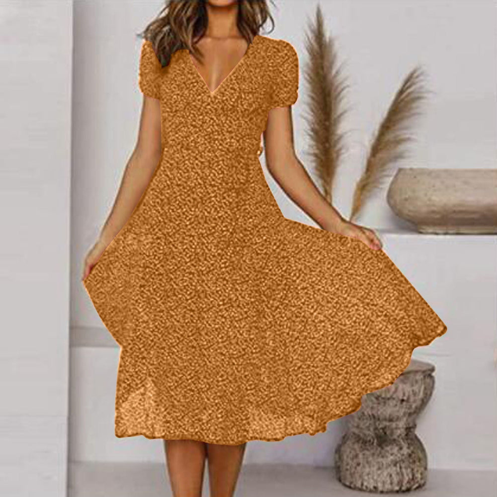 A-Linienkleid mit V-Ausschnitt und schwingendem Saum