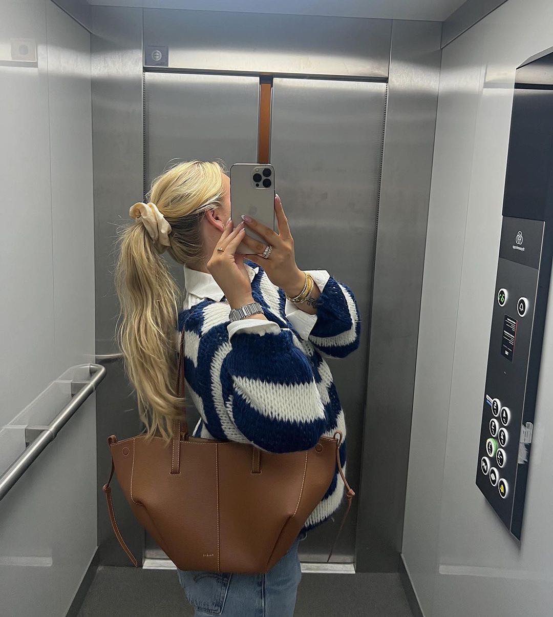 ShopNory | Gestreifter Strick